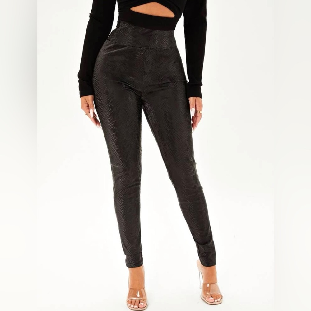 SHEIN Black Faux Leather Snakeskin Skinny High Waisted Pants Size L